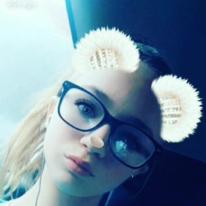 Meet your Posher, Kara